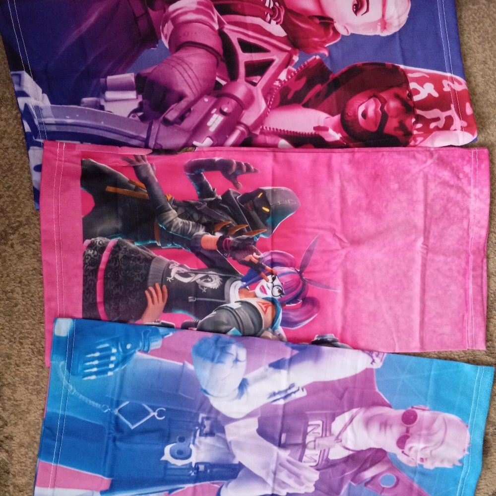Women's face masks